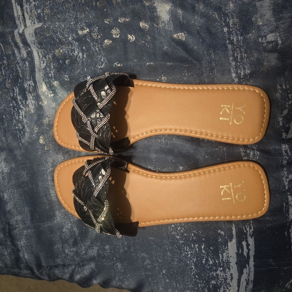 Embellished Elegant Black & Silver Braided Flat Sandals with Silver Accents - Picture 2 of 4